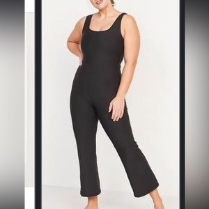 Old navy powersoft flared jumpsuit